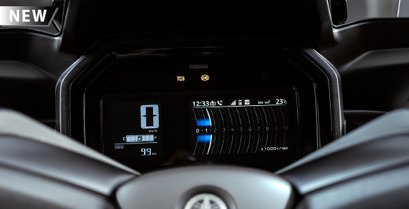 XMAX CONNECTED